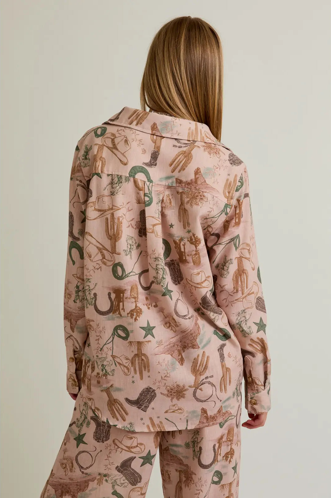 Back view with yoke and curved hem—Western blouse