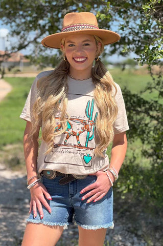 Longhorn design on a short sleeve crew neck tee