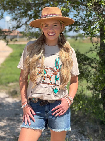Longhorn design on a short sleeve crew neck tee