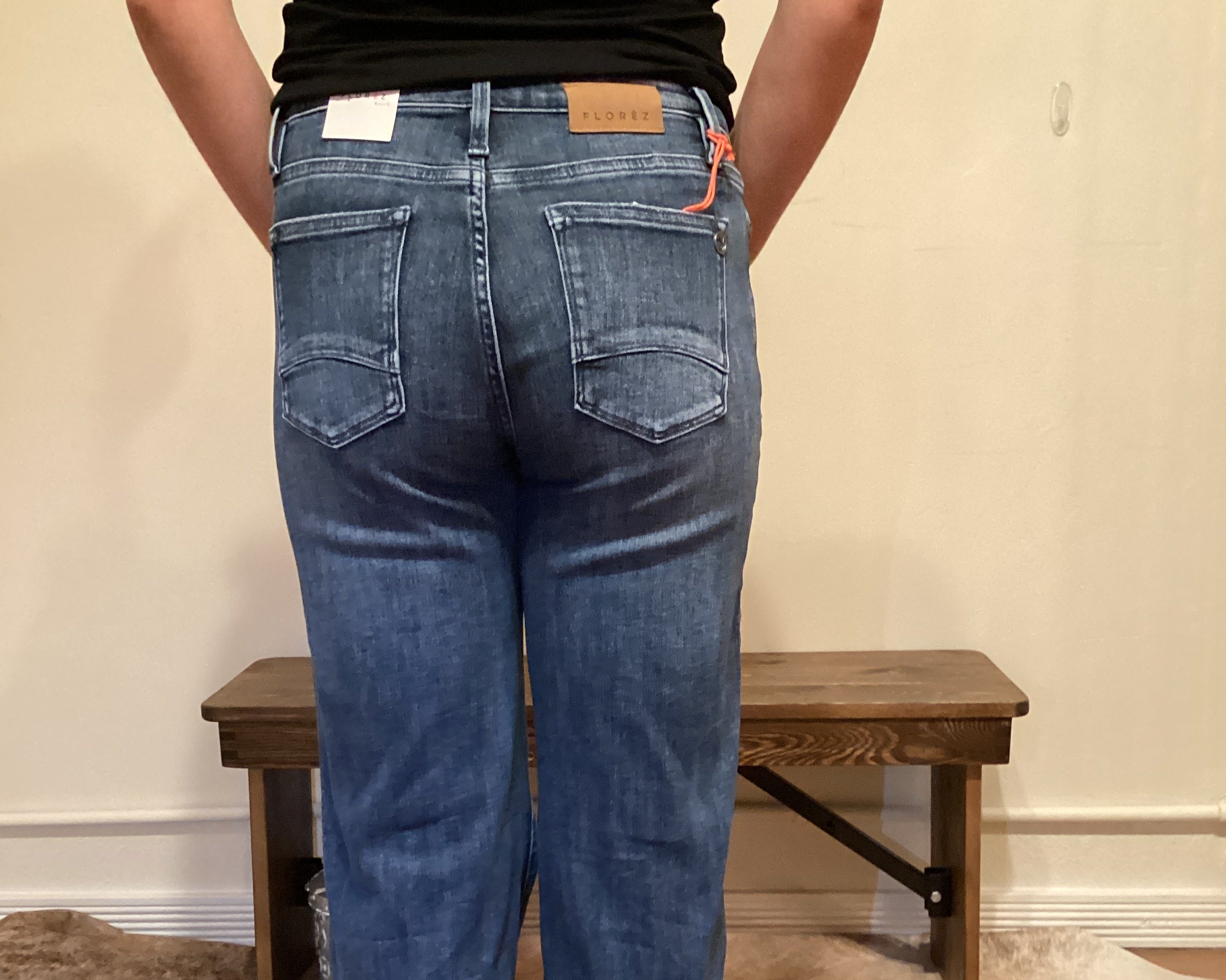 Pocket view back of the jeans